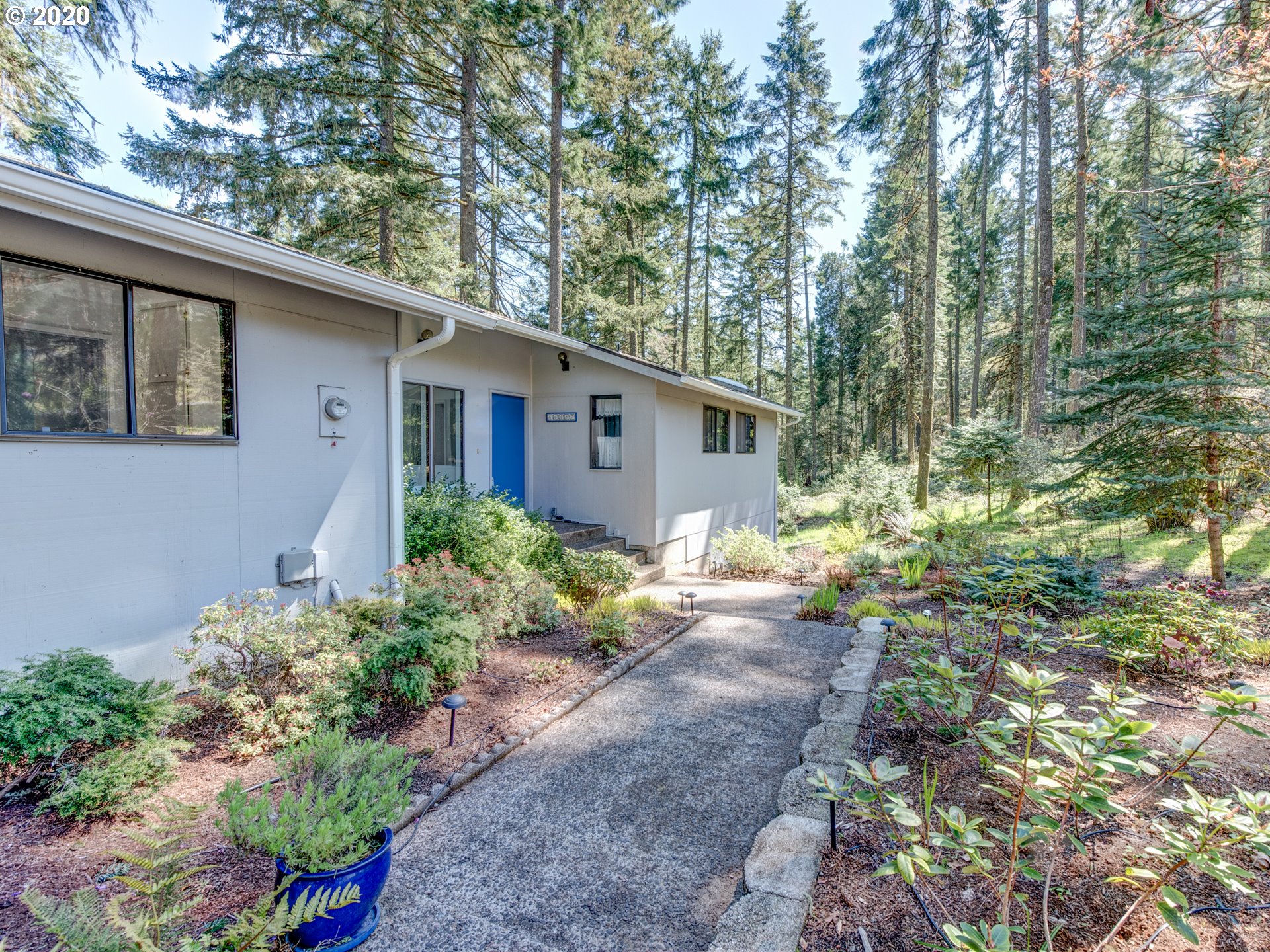 84487 Murdock Road Eugene, OR 97405 - Photo 2 of 28 Gallery Image 2