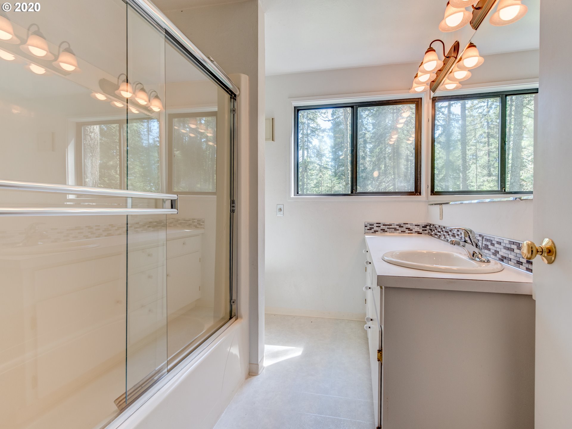 84487 Murdock Road Eugene, OR 97405 - Photo 12 of 28 Gallery Image 12