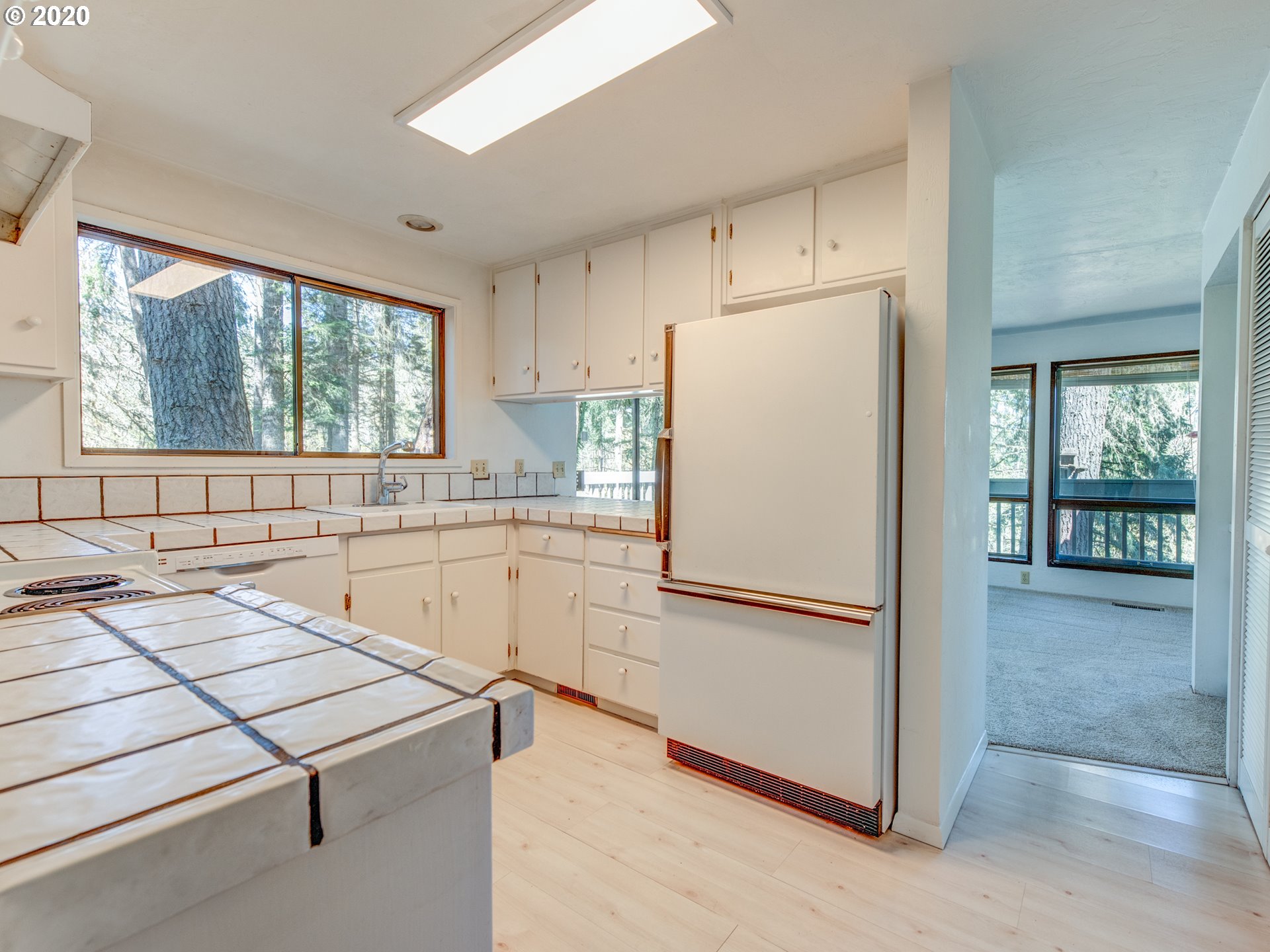84487 Murdock Road Eugene, OR 97405 - Photo 8 of 28 Gallery Image 8