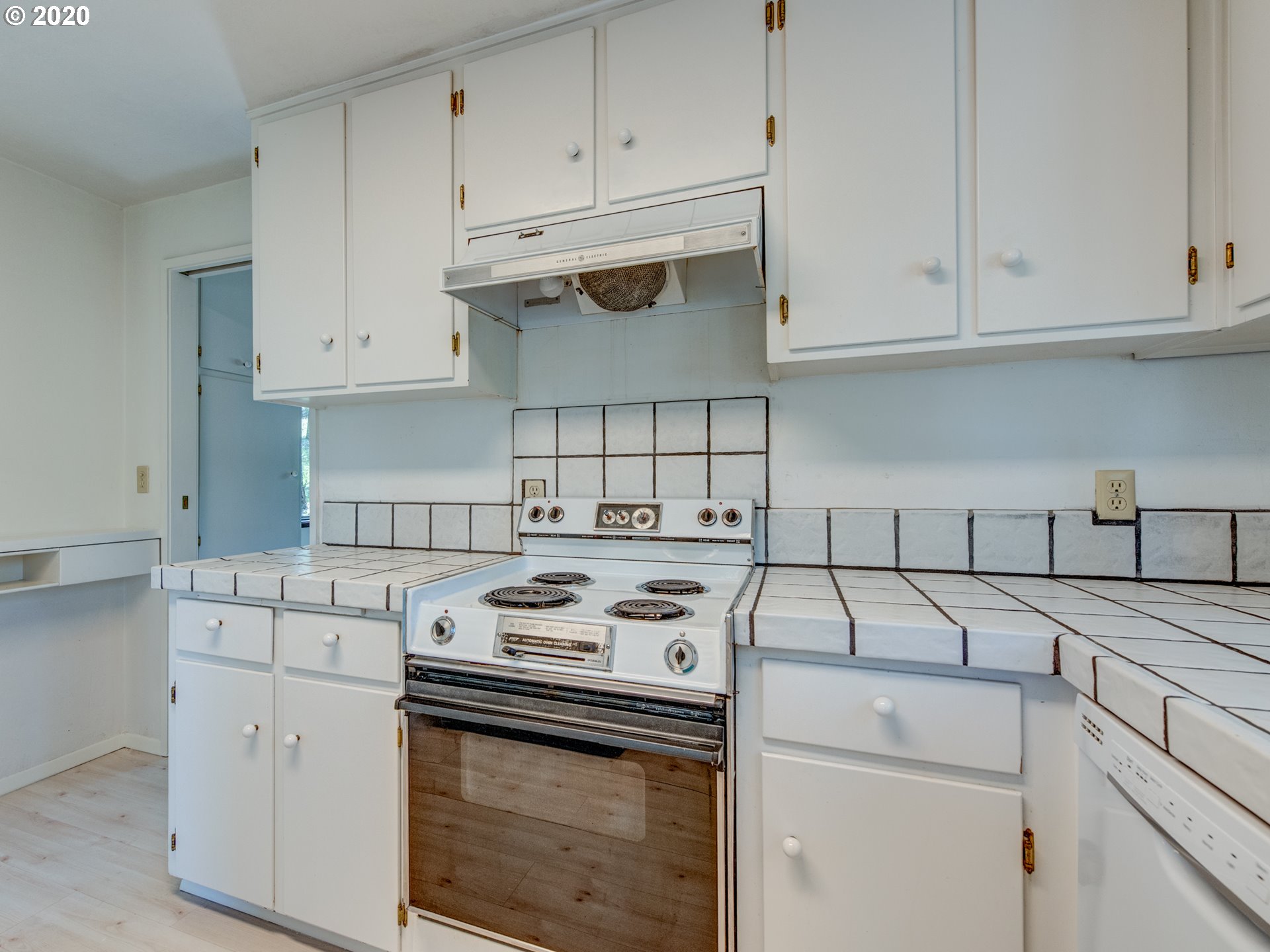 84487 Murdock Road Eugene, OR 97405 - Photo 9 of 28 Gallery Image 9