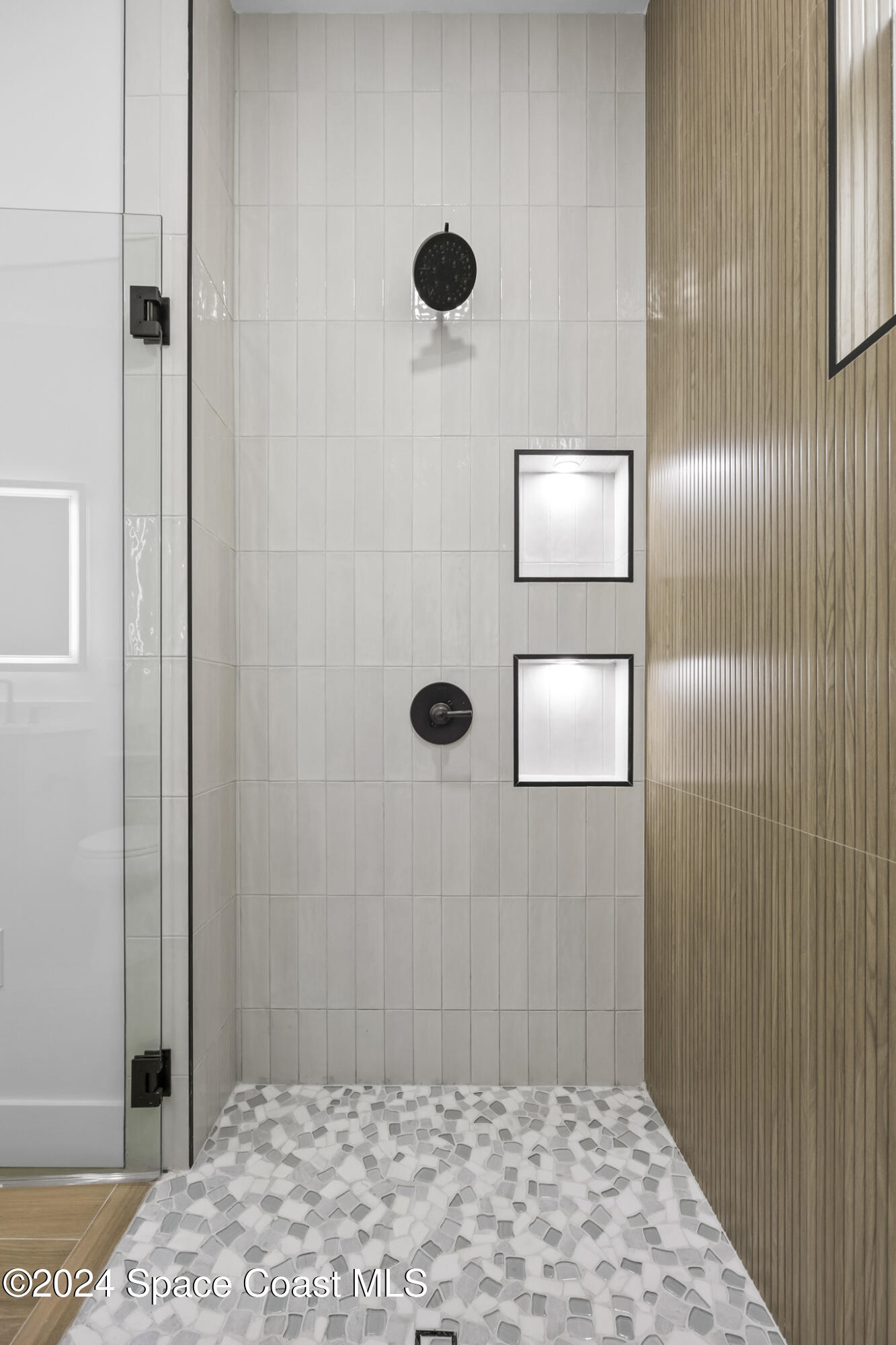 1905 Stockton Street Melbourne, FL 32901 - Photo 23 of 42 Walk-in Shower