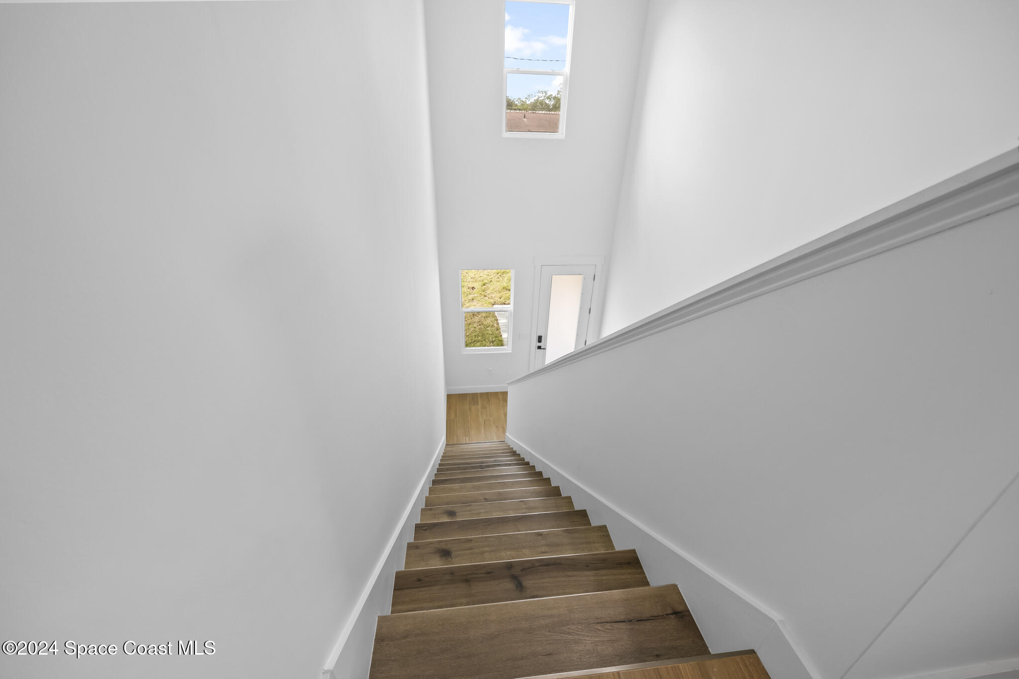 1905 Stockton Street Melbourne, FL 32901 - Photo 24 of 42 Stairs