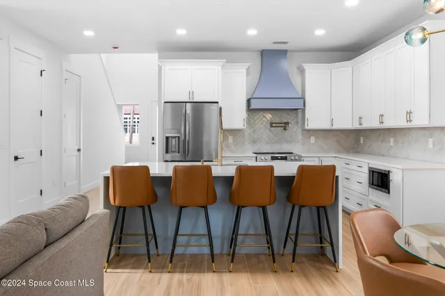 $3,690 | 1905 Stockton Street, Melbourne, FL 32901