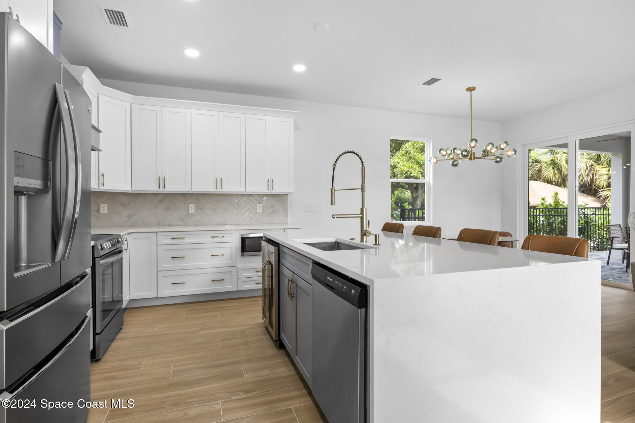 1905 Stockton Street Melbourne, FL 32901 - Photo 10 of 42 Kitchen