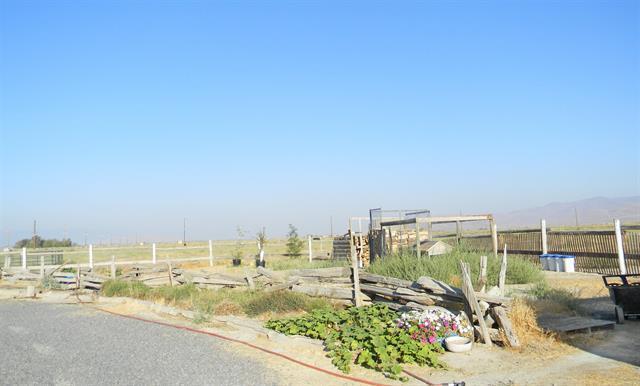 736-421 Wendel Road Wendel, CA 96136 - Photo 22 of 30 wen21