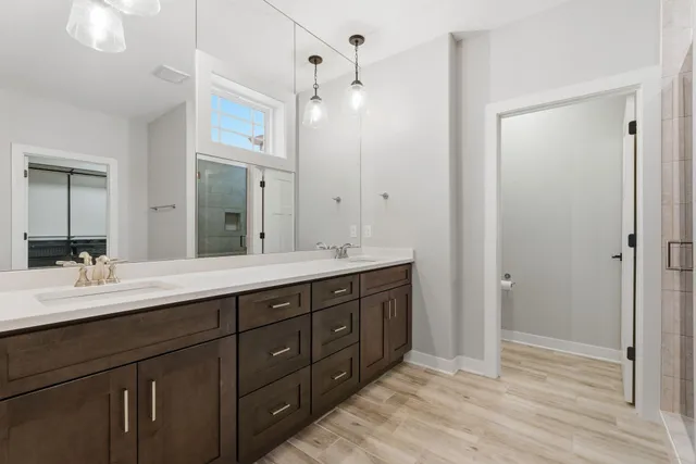 $1,099,000 | W229-n3655 Sterling Court, Pewaukee, WI 53072