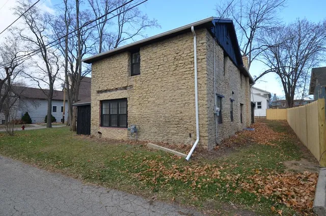 $294,900 | 119 South 4th Street, Whitewater, WI 53190