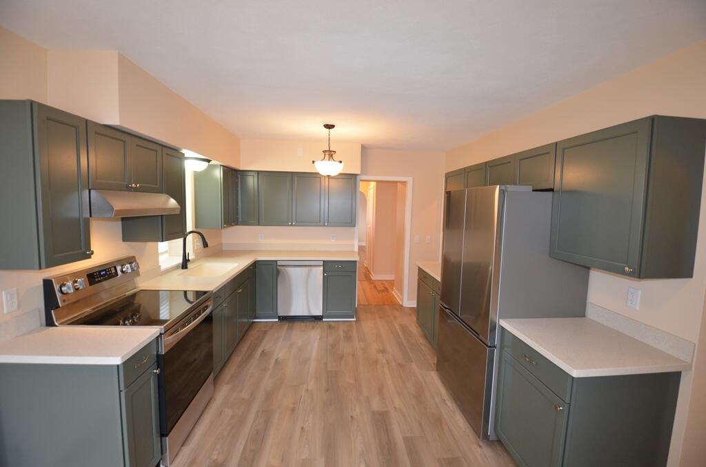 119 South 4th Street Whitewater, WI 53190 - Photo 6 of 33 Kitchen 2