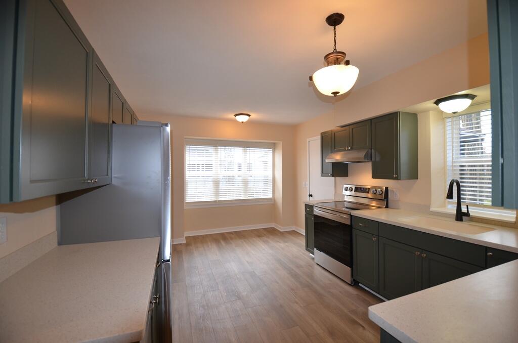 119 South 4th Street Whitewater, WI 53190 - Photo 7 of 33 Kitchen 3