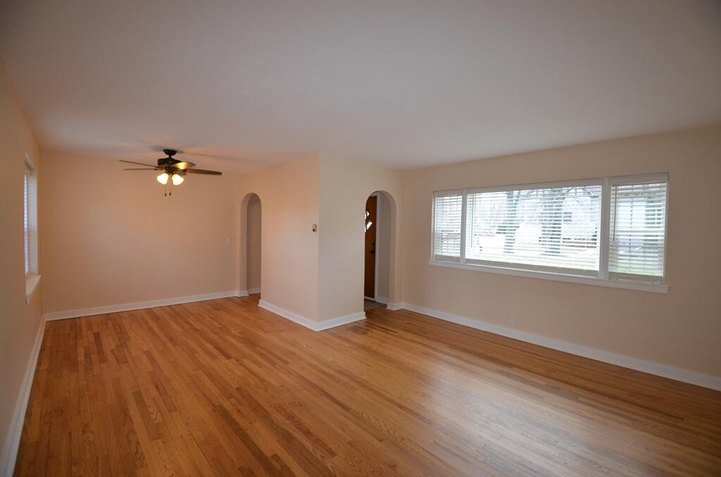 119 South 4th Street Whitewater, WI 53190 - Photo 9 of 33 Living 3