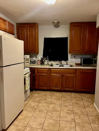 $1,250 | 81 Kibbee Street, Mount Clemens, MI 48043