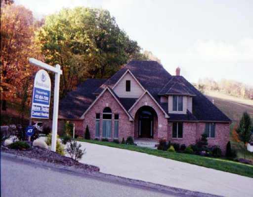 118 Simmons Road Canonsburg, PA 15317 - Photo 1 of 1 Gallery Image 1