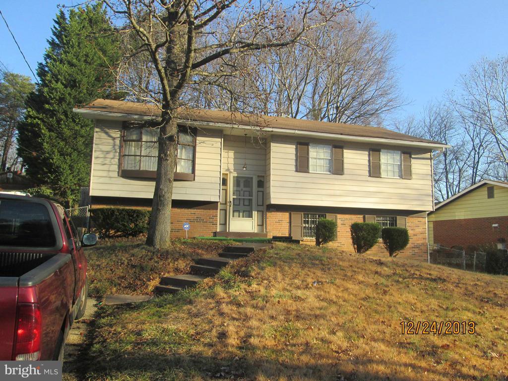 3802 Swann Road Suitland, MD 20746 - Photo 1 of 14 Exterior (Front)