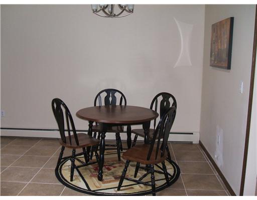 162 Lihi Road Darlington, PA 16115 - Photo 12 of 18 Kitchen.