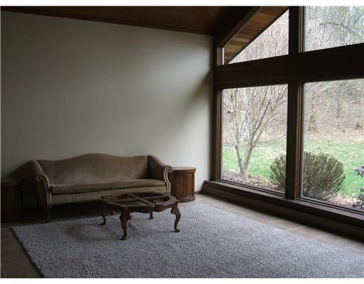 162 Lihi Road Darlington, PA 16115 - Photo 6 of 18 Living Room.