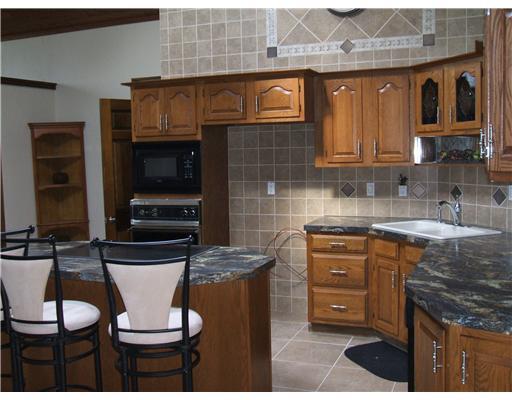 162 Lihi Road Darlington, PA 16115 - Photo 8 of 18 Kitchen.