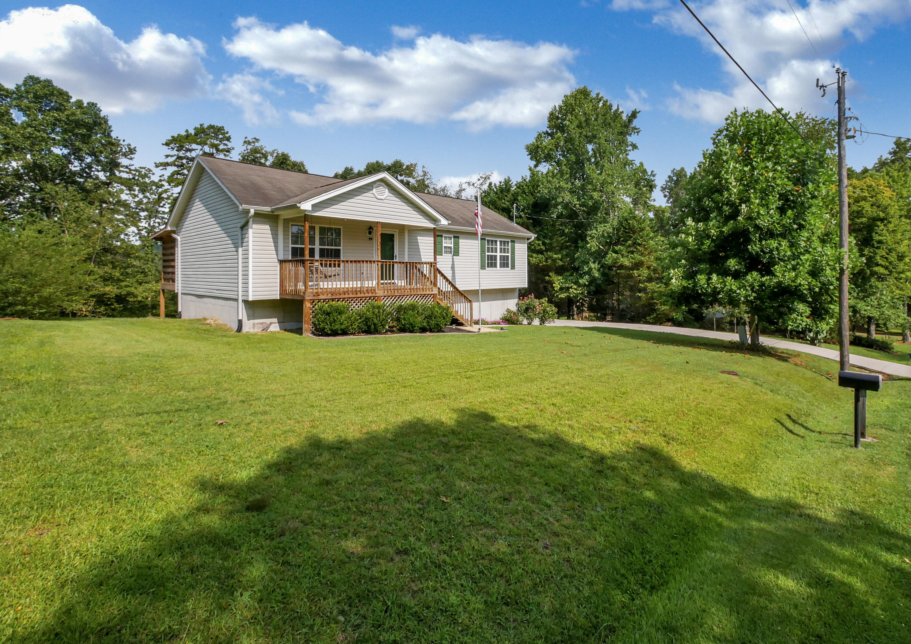 376 Jacobs Road Ringgold, GA 30736 - Photo 3 of 37 28-P1630034