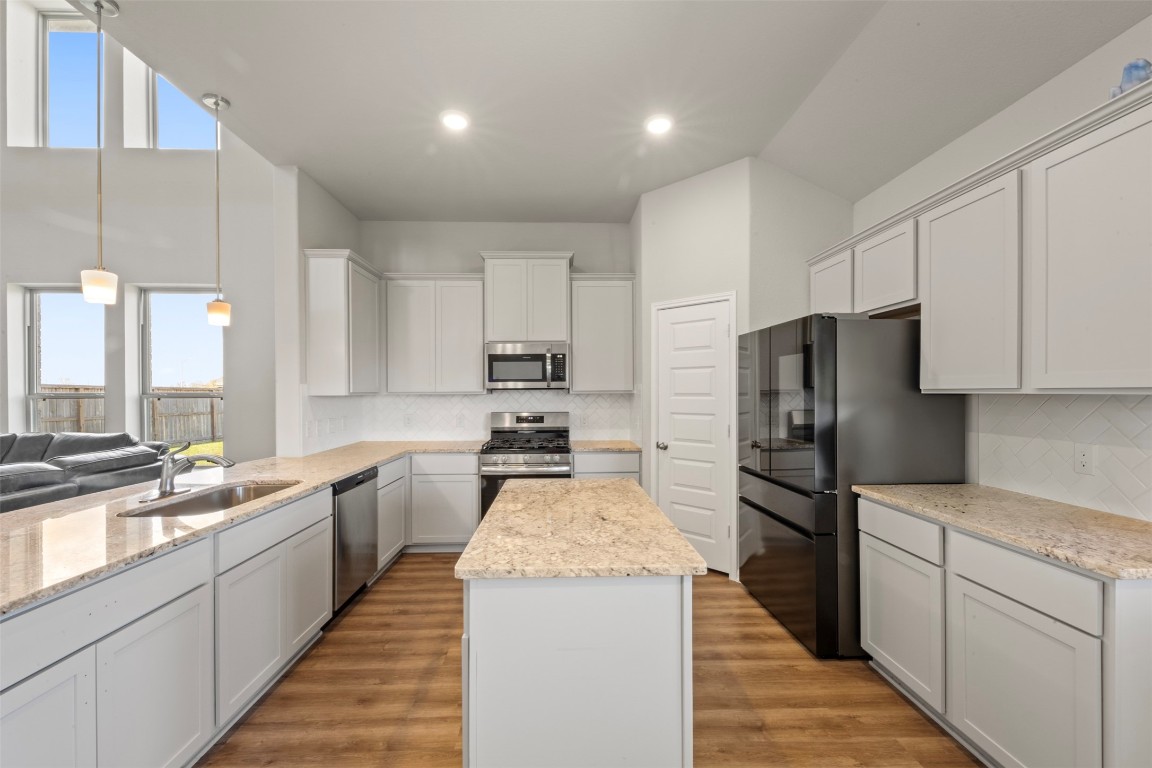 210 Vly Rnch Trail Dayton, TX 77535 - Photo 11 of 50