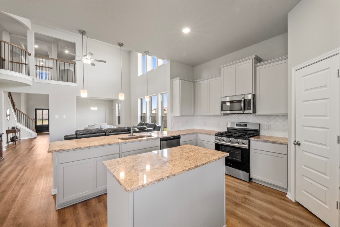 210 Vly Rnch Trail Dayton, TX 77535 - Photo 13 of 50