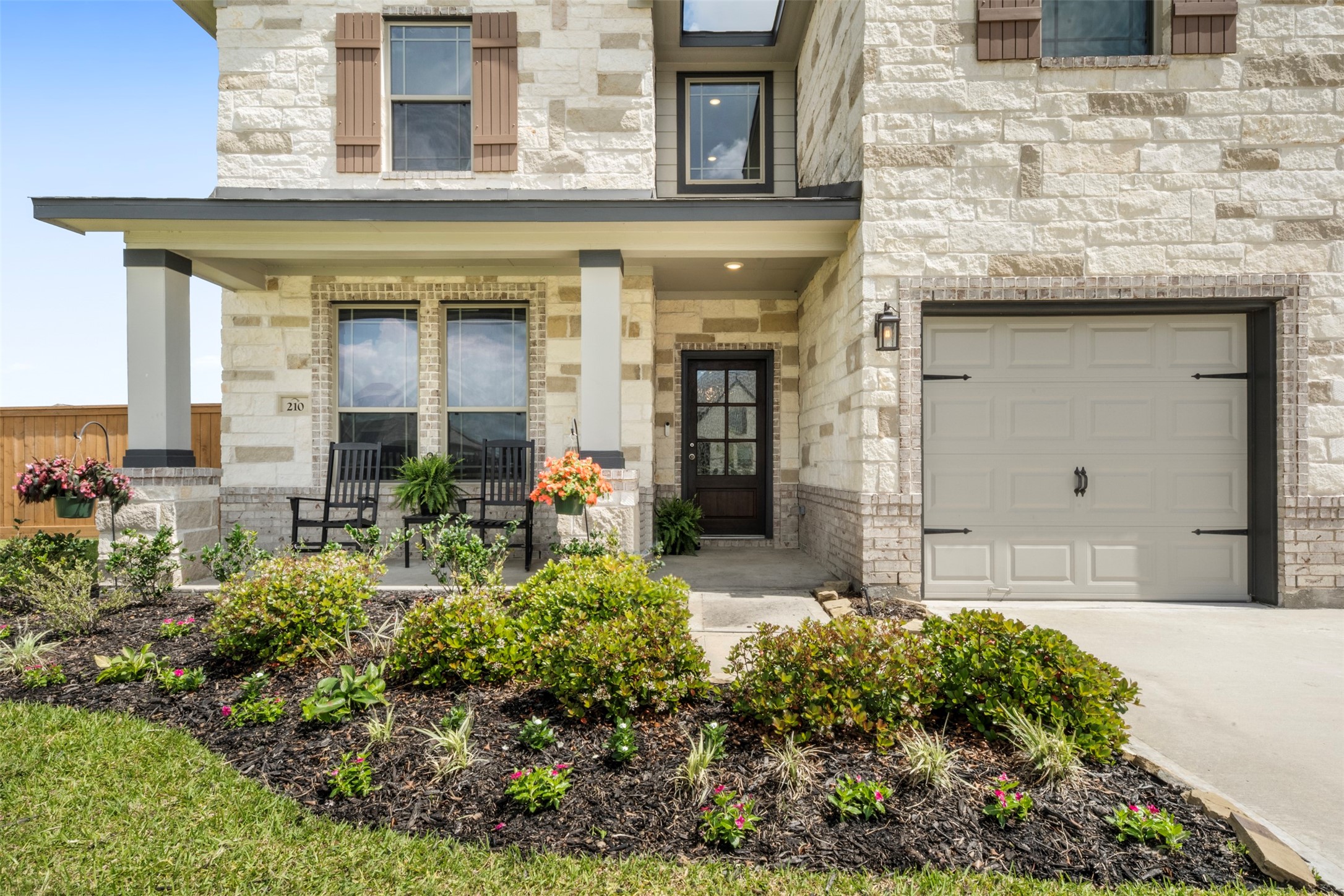 210 Vly Rnch Trail Dayton, TX 77535 - Photo 2 of 50