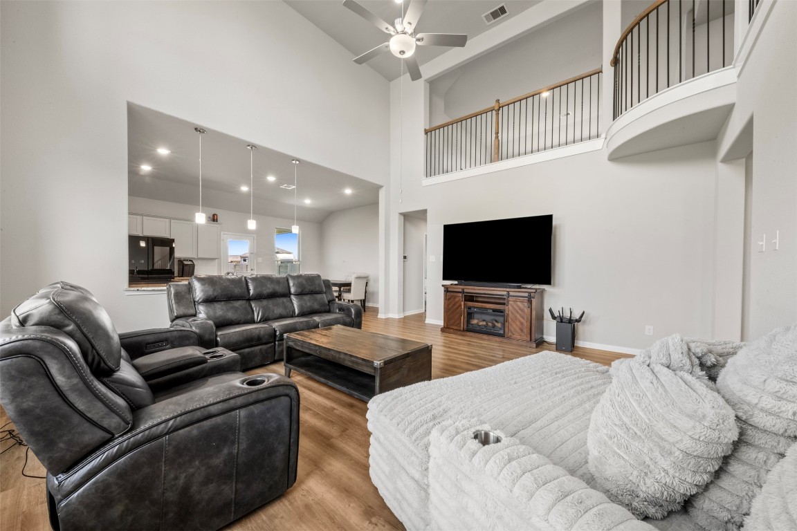 210 Vly Rnch Trail Dayton, TX 77535 - Photo 6 of 50