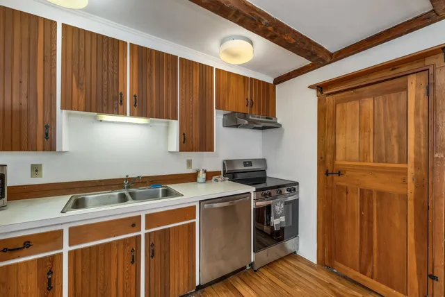 $456,000 | 6 On The Common, Unit 4, Lyme, NH 03768