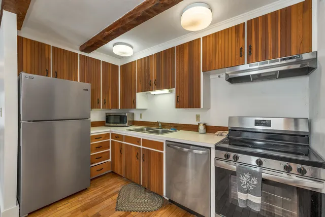 $456,000 | 6 On The Common, Unit 4, Lyme, NH 03768