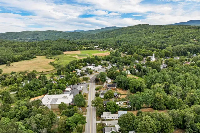 $456,000 | 6 On The Common, Unit 4, Lyme, NH 03768