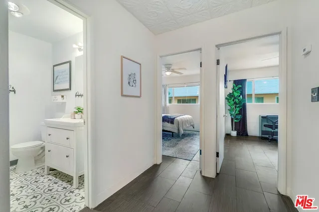 $600,000 | 8121 Canby Avenue, Unit 4, Reseda, CA 91335