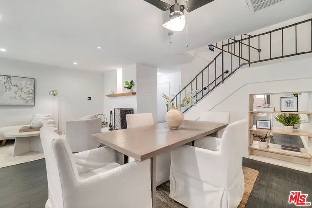 $600,000 | 8121 Canby Avenue, Unit 4, Reseda, CA 91335