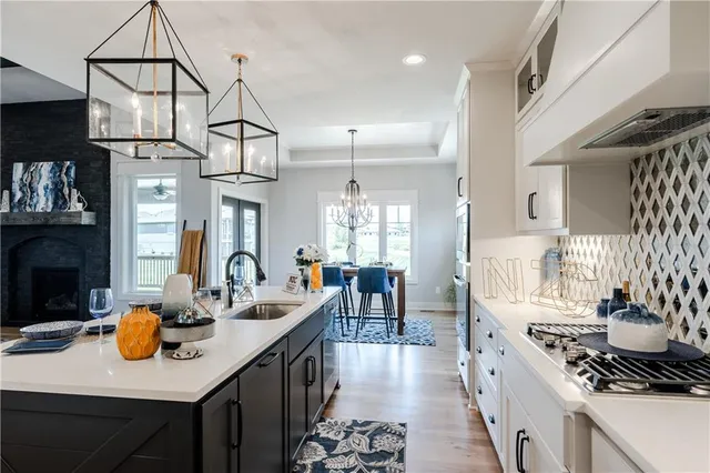 $699,850 | 3222 Southwest Enoch Street, Lee's Summit, MO 64082