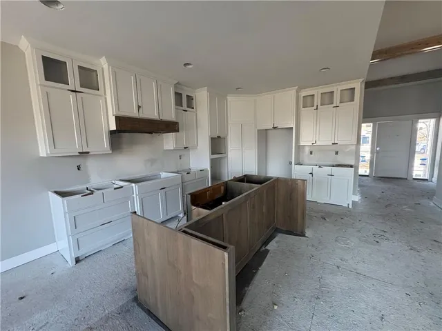 $699,850 | 3222 Southwest Enoch Street, Lee's Summit, MO 64082