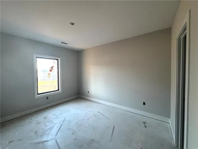 $699,850 | 3222 Southwest Enoch Street, Lee's Summit, MO 64082