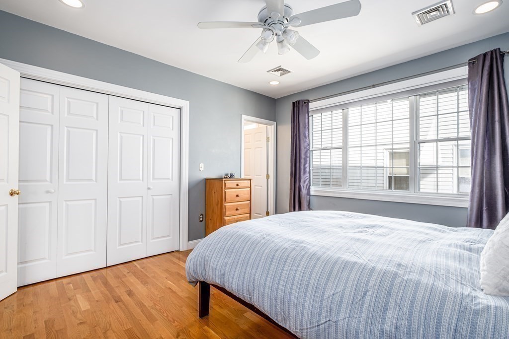 20 R Cross Street, Unit 2 Somerville, MA 02145 - Photo 16 of 37 Gallery Image 16