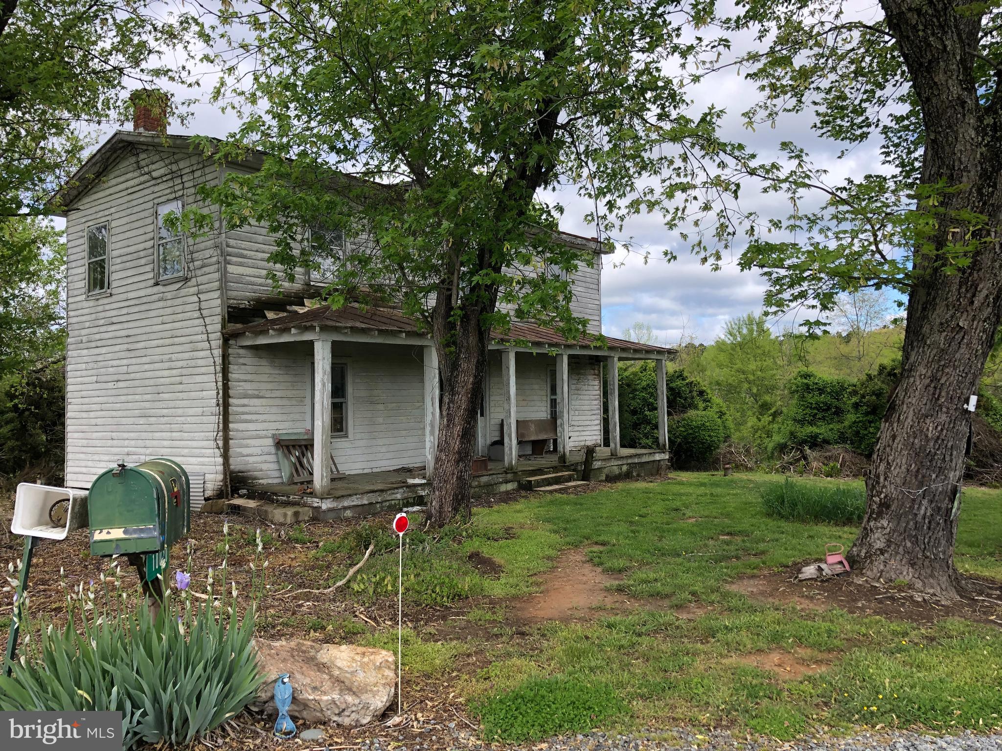 10020 Tribble Road Beaverdam, VA 23015 - Photo 17 of 17 Historical home (circa 1851)