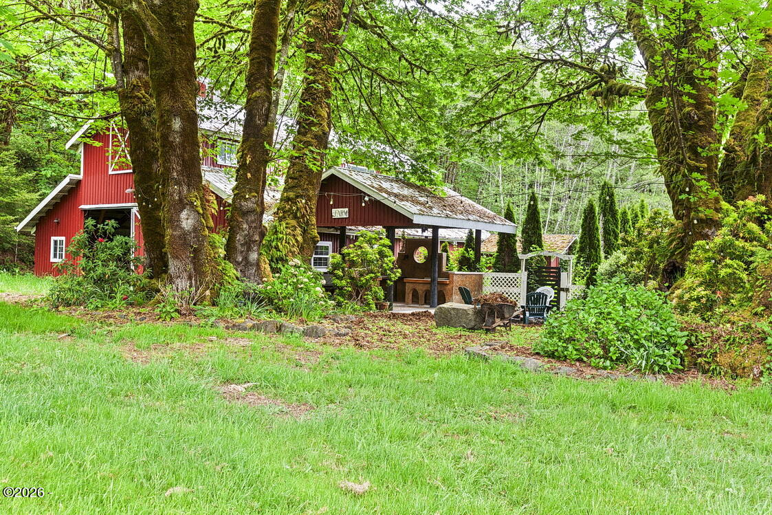 6171 Logsden Road Logsden, OR 97357 - Photo 41 of 72 Yard/Barn