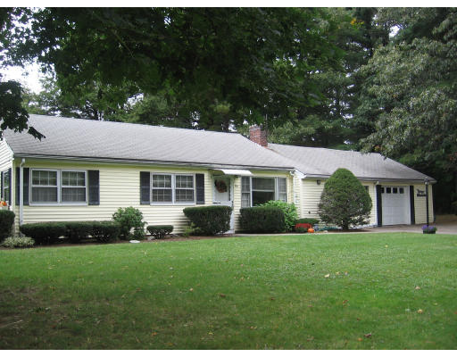 4 Lawrence Road Wayland, MA 01778 - Photo 1 of 13 Gallery Image 1