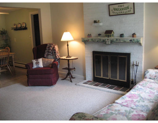 4 Lawrence Road Wayland, MA 01778 - Photo 3 of 13 Gallery Image 3