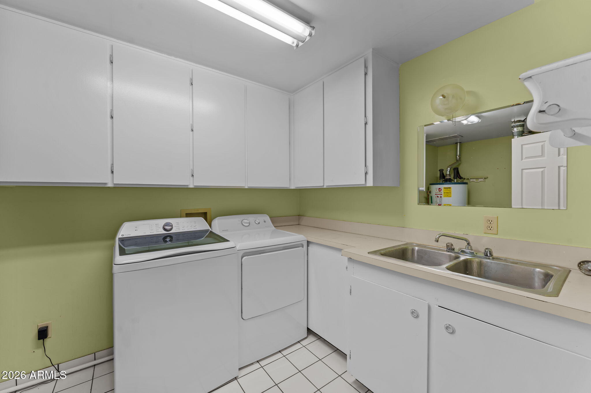 1349 North Forty Road Wickenburg, AZ 85390 - Photo 27 of 49 a utility room with sink dryer and washer