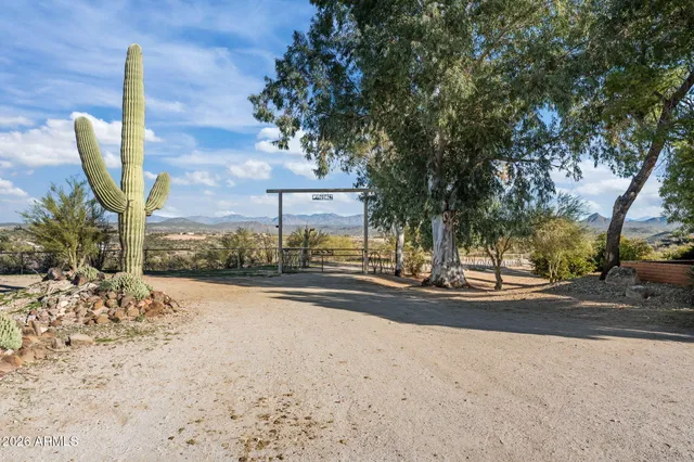 $1,475,000 | 1349 North Forty Road, Wickenburg, AZ 85390