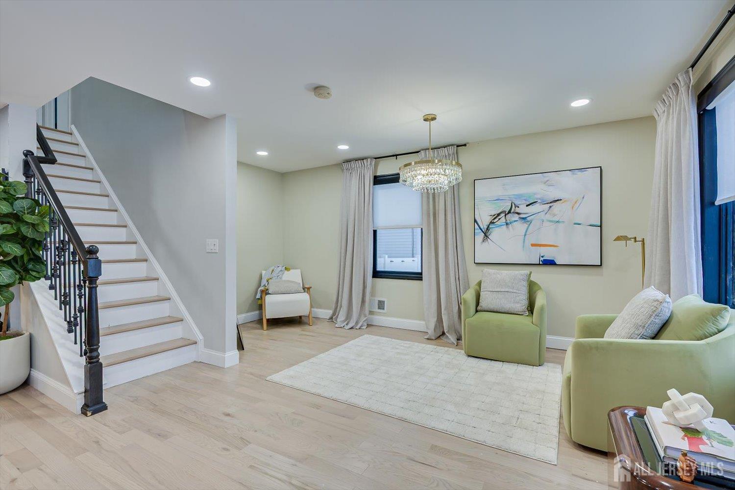 162 Brower Avenue Edison, NJ 08837 - Photo 13 of 58