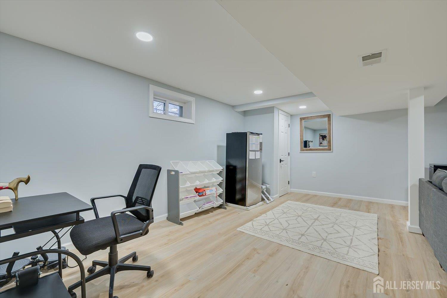 162 Brower Avenue Edison, NJ 08837 - Photo 50 of 58