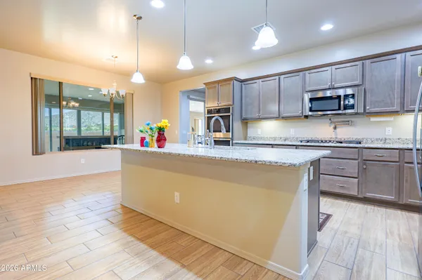 $795,900 | 10122 South Vaquero Lane, Hereford, AZ 85615