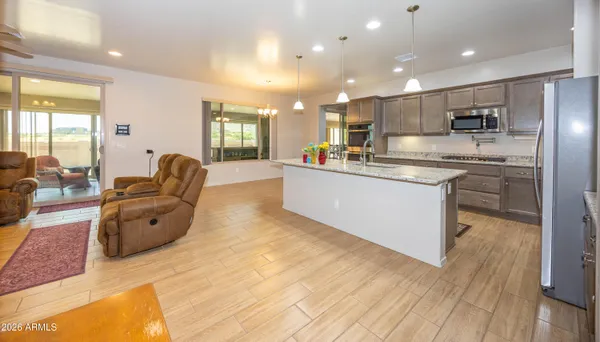 $795,900 | 10122 South Vaquero Lane, Hereford, AZ 85615