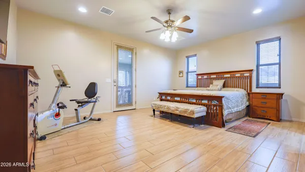 $795,900 | 10122 South Vaquero Lane, Hereford, AZ 85615