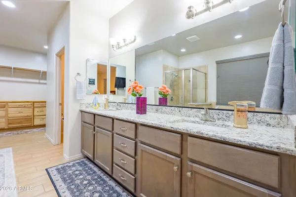 $795,900 | 10122 South Vaquero Lane, Hereford, AZ 85615