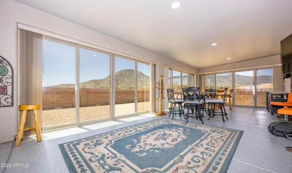 $795,900 | 10122 South Vaquero Lane, Hereford, AZ 85615