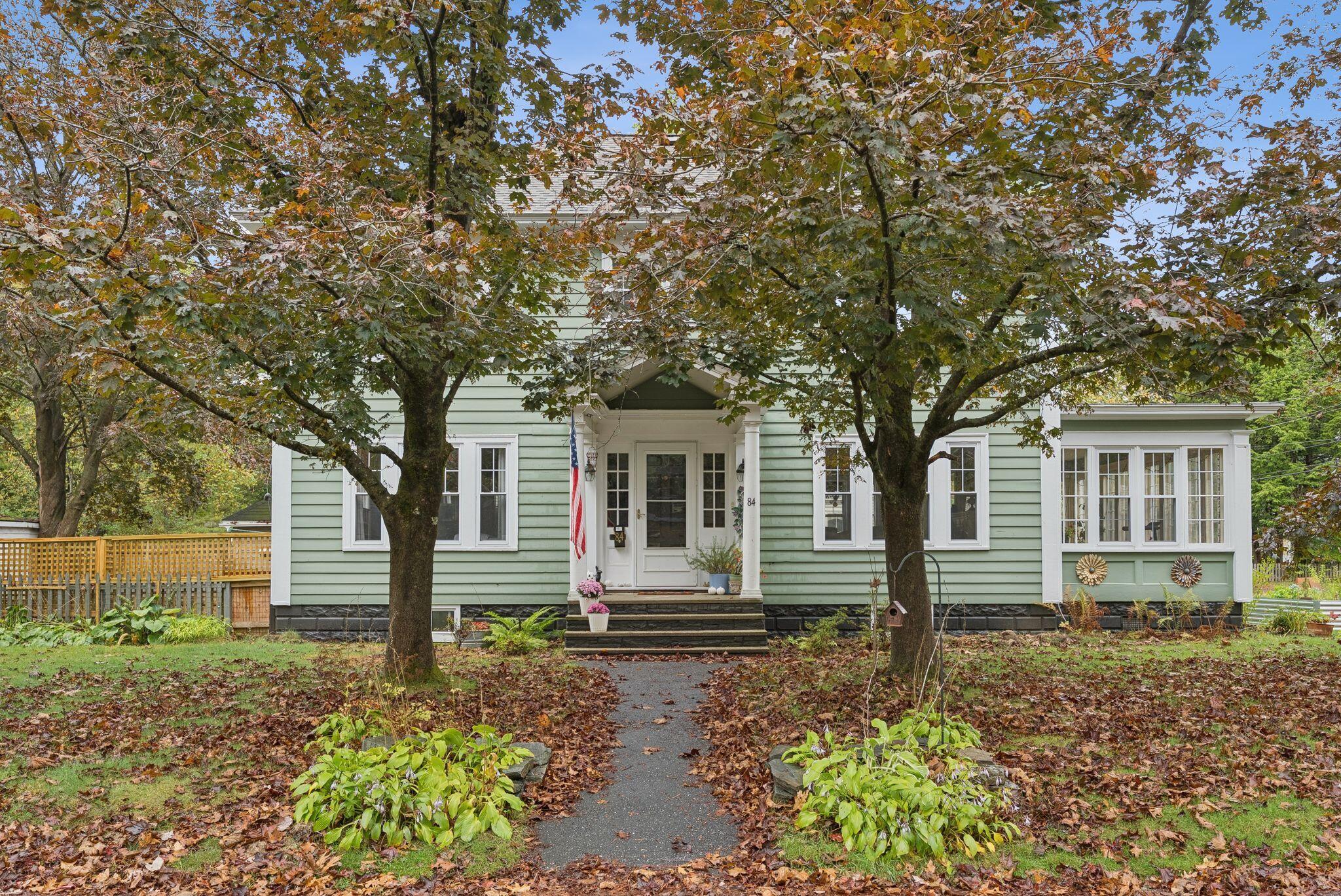 84 Spring Street Brunswick, ME 04011 - Photo 2 of 45 2_DSC00561
