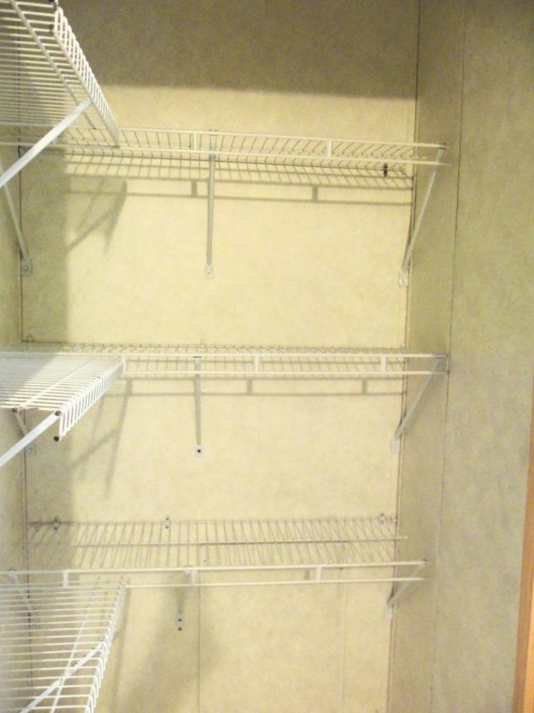 891 Parsonage Road White Pine, TN 37890 - Photo 8 of 29 Pantry