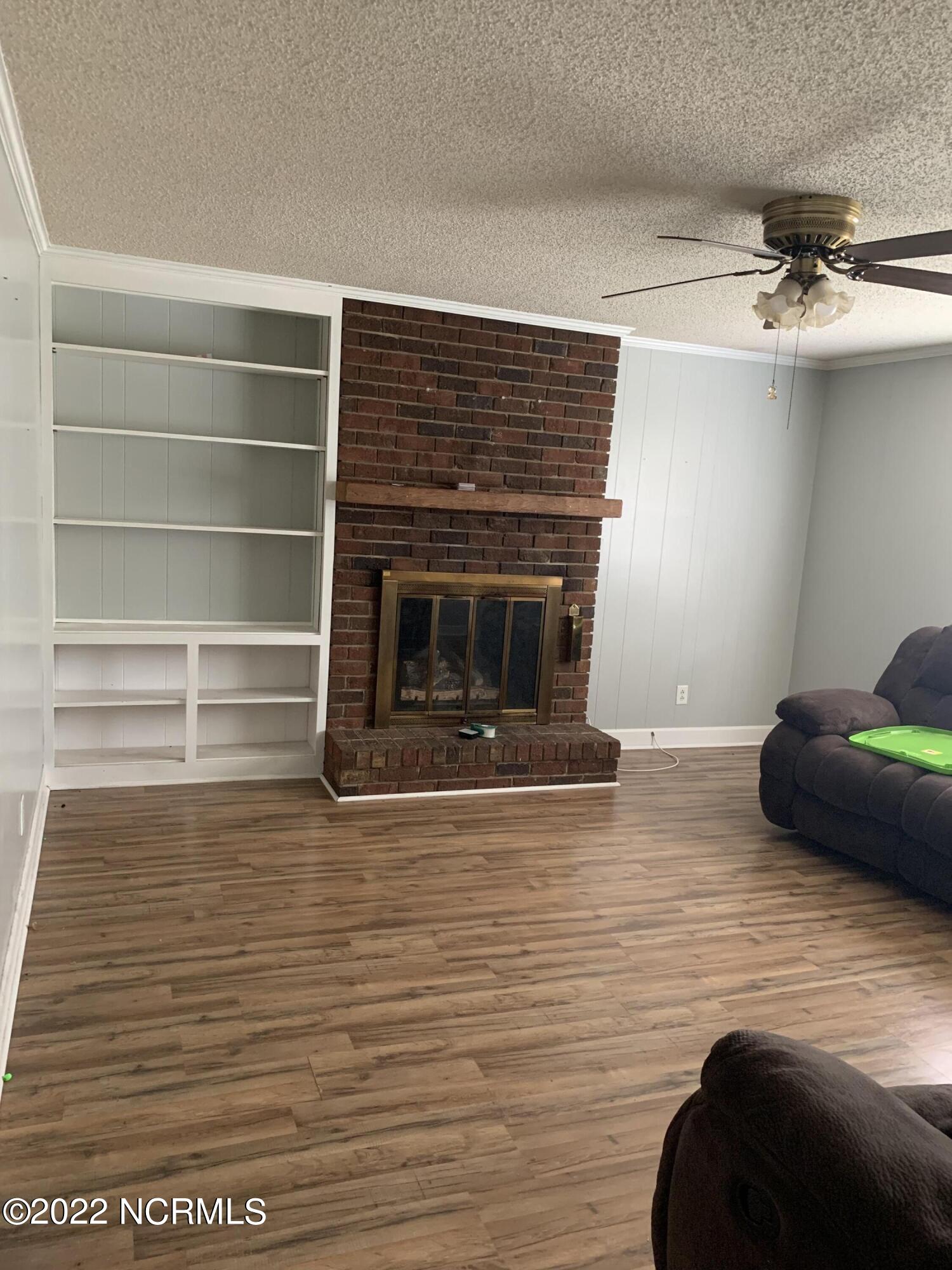 404 Mill Branch Road Sharpsburg, NC 27803 - Photo 4 of 22 Family Room 1